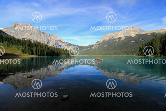 Emerald Lake, Yoho National Park, British Columbia, Canada