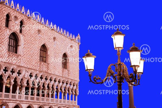 italy,venice, san marco place : doges palace and street-lamp