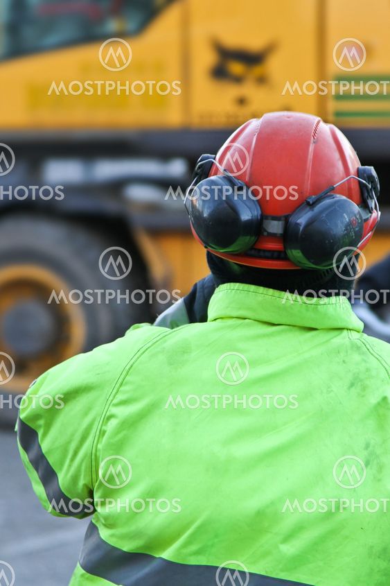 Construction workers (2)