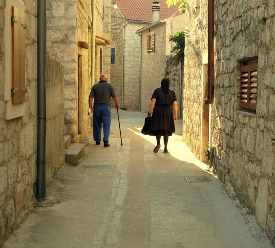 Alley-tavalla...