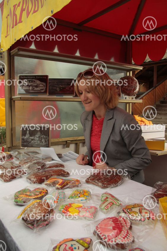 Spice cakes vendor