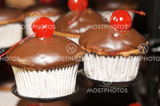 Cherry Cupcakes