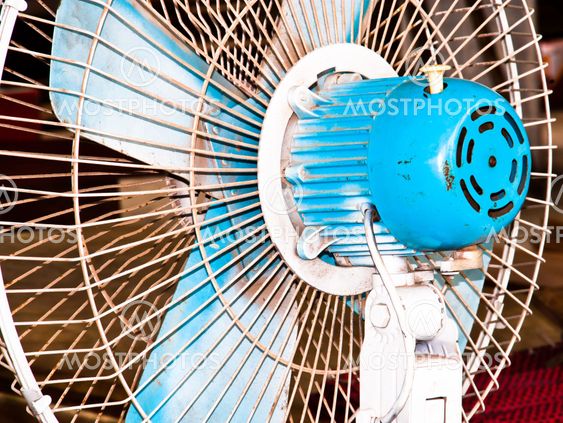 Electric fan.