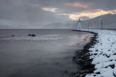 Moody sunset at Hogsteinen lighthouse.