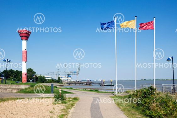 Nordenham, lighthouse and harbor