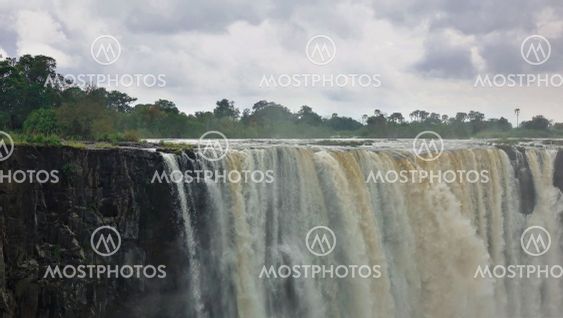 The Zambezi River flows across the plateau