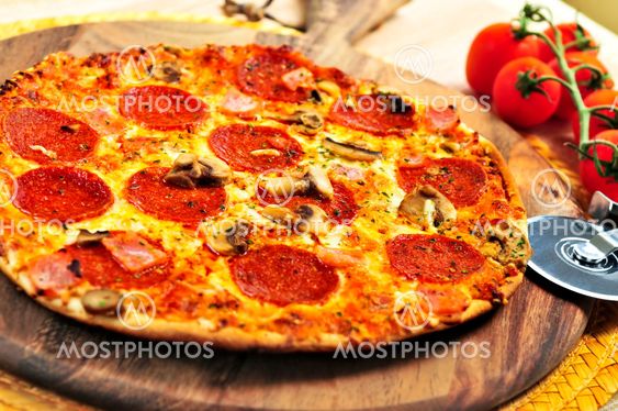 Pepperoni pizza