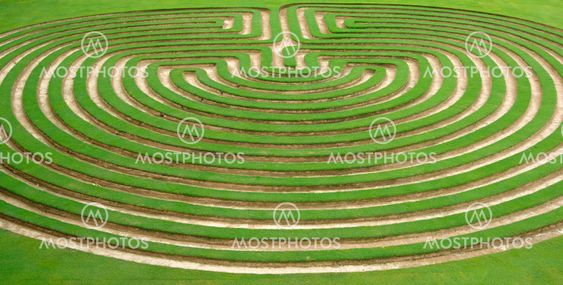 garden maze