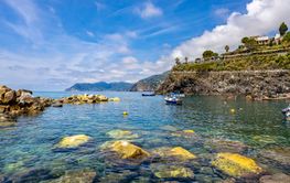 Manarola bay and the Way of Love  in Cinque Terre