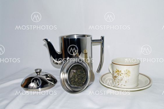 Green Tea with Tea pot and Cup and Sauser