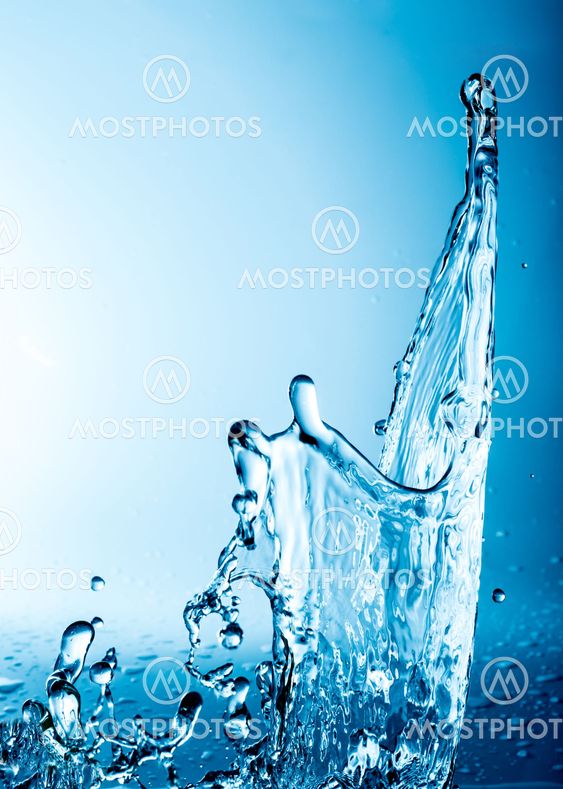 splashes of water