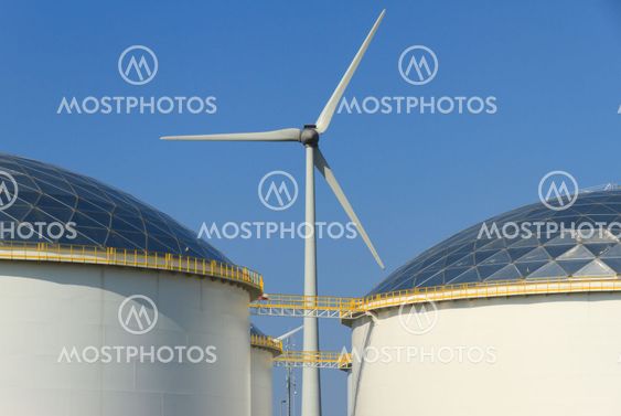 Oil storage