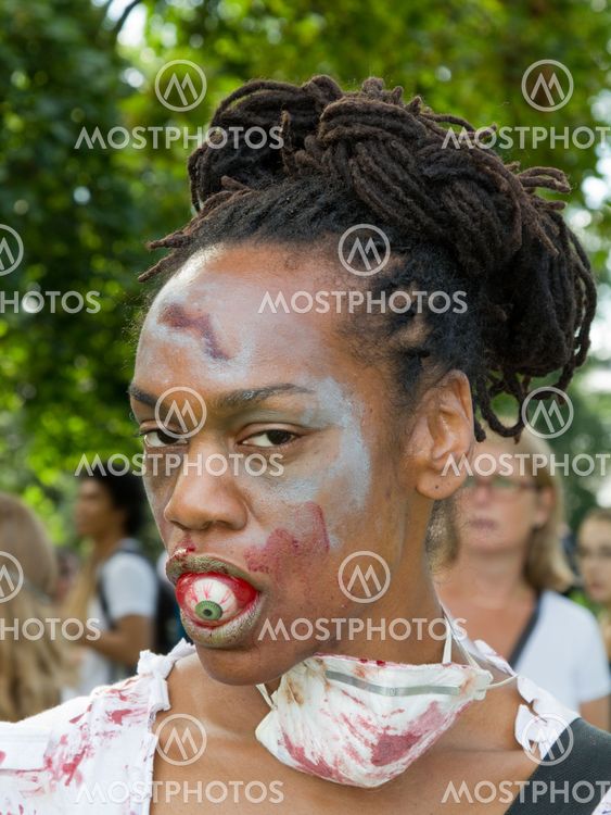 Stockholm zombiewalk 2012