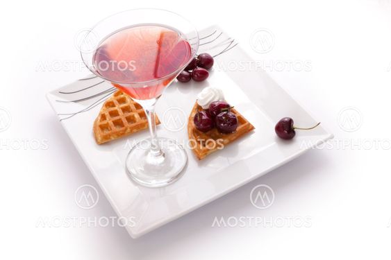 Cherries Tart Slices with Juice