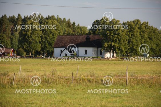 Lista kyrka