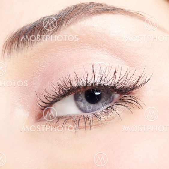 Woman eye