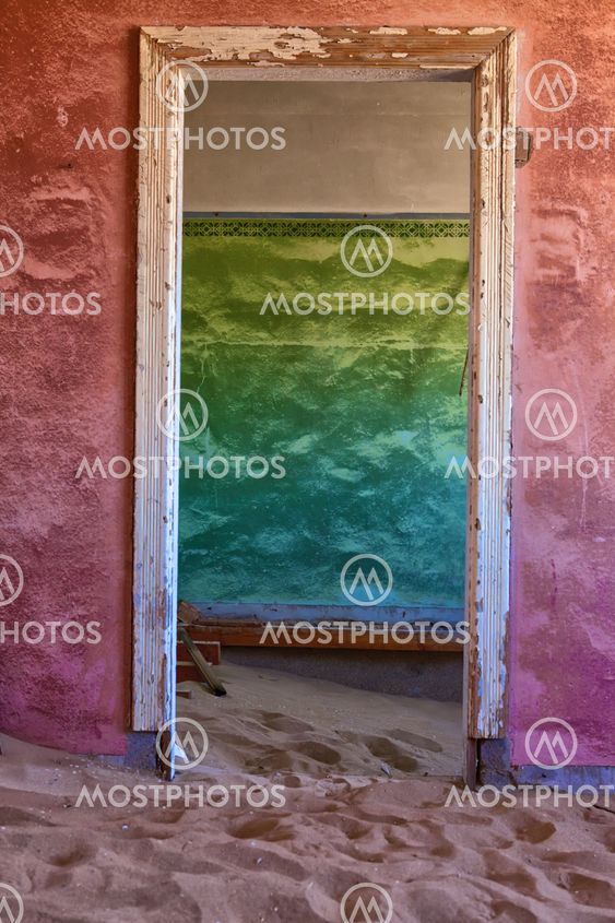desert taking over the town of kolmanskop namibia africa