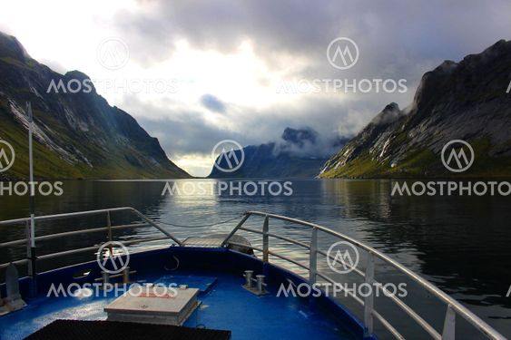 Reinefjorden