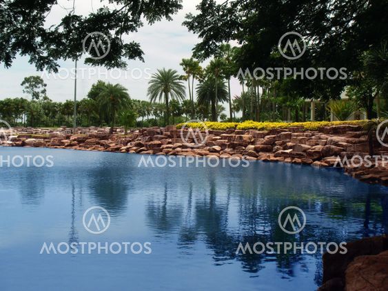 Nong Nooch Garden Lake.