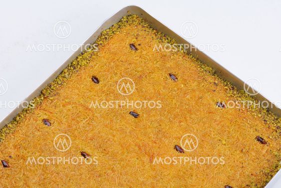 Turkish pastry kadaif