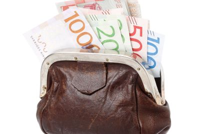 Portmonnä med svenska pengar