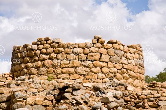 Nuraghe 1