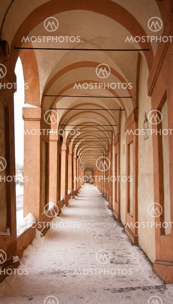 san luca arcade in bologna