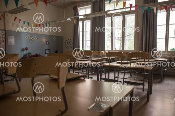 Tomt klassrum