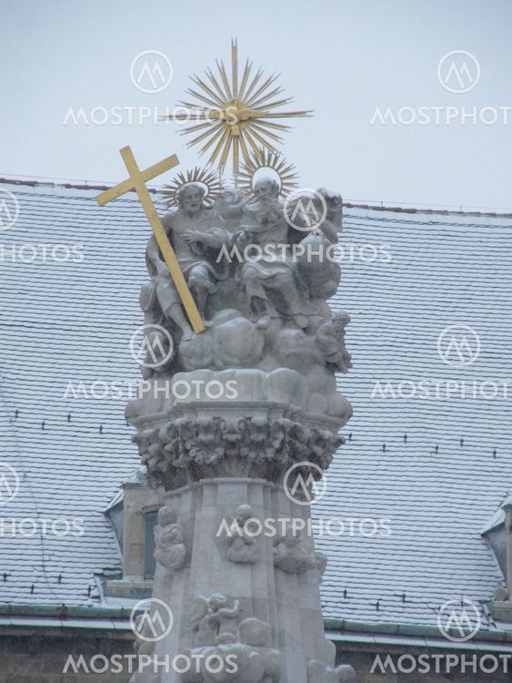 Szentharomsag Ter, Budapest