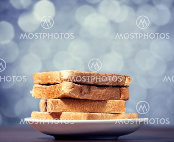 Maljat levy ja bokeh taustalla.