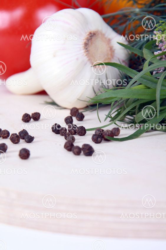 Peppercorn and fresh vegetables
