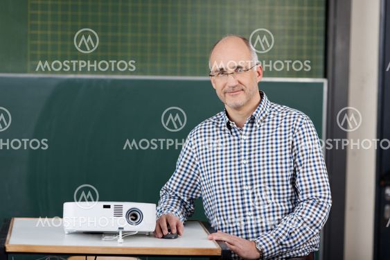Lecturer with a slide projector