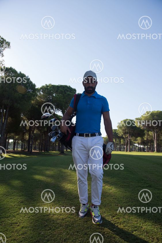 golf player walking