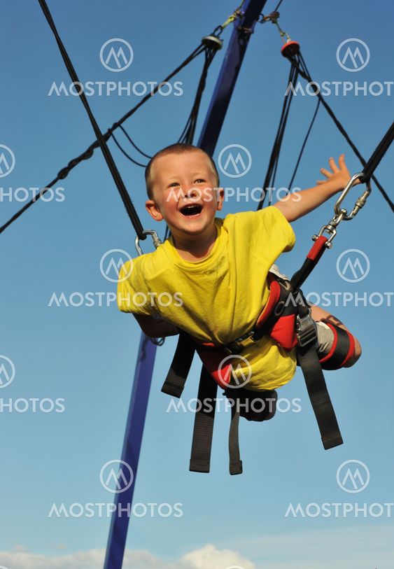 bungee jumping
