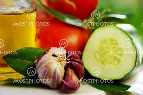 Olive oil and vegetables