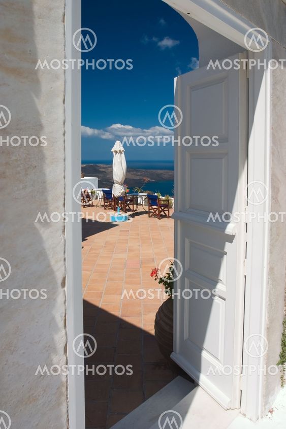 Open doors on the balcony