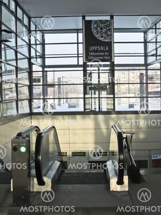 Uppsala C rulltrappa 1