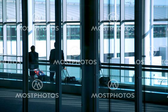 People airport