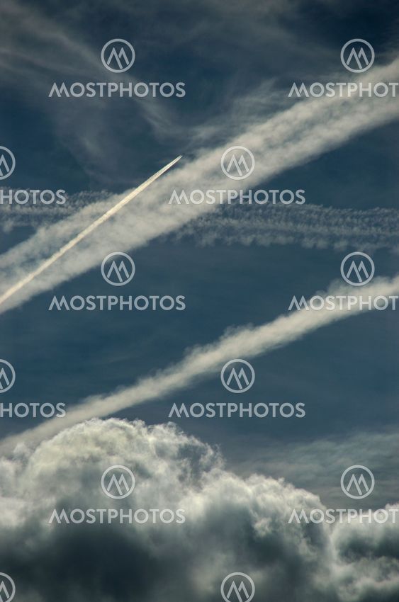 Vapor trails