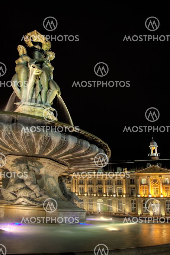 Square of the Bourse, Bordeaux, Aquitaine, France