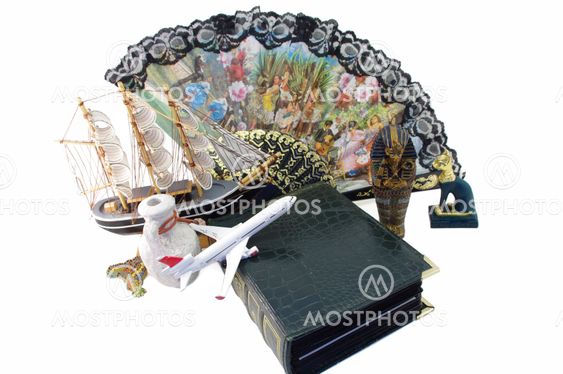 travel souvenirs for memory