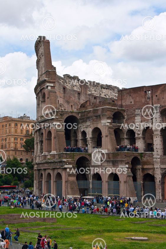 Tourists visiting the Coliseum