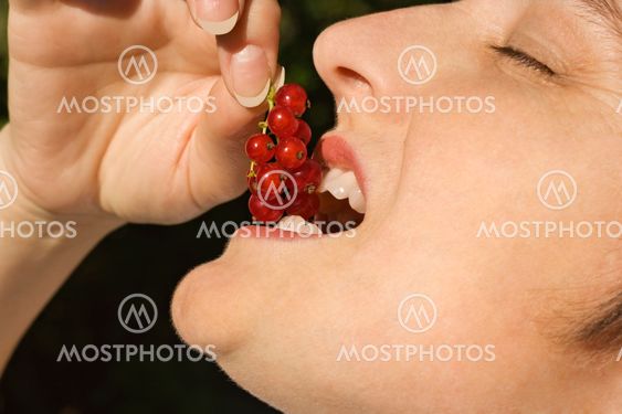 Redcurrant taste