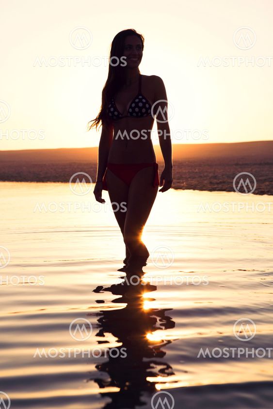 Surfer Girl