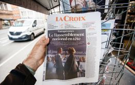 newspaper 2019 European Parliament election kiosk 