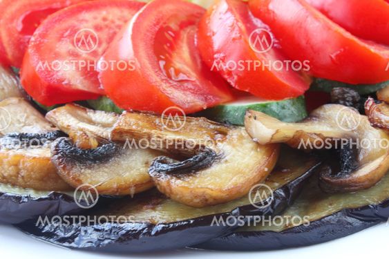 Mushrooms with vegetables