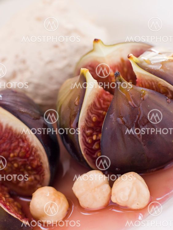 Roasted Figs with Hazelnut Cream