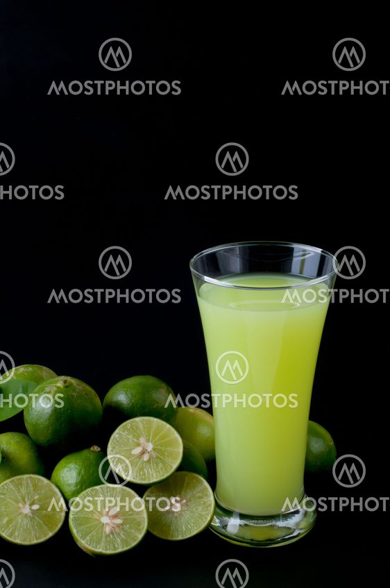 Glass of lime juice