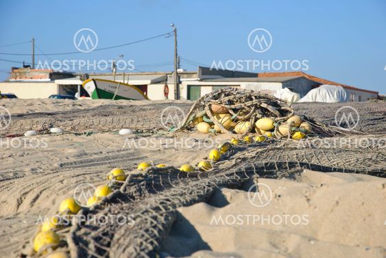 Fiskeri net på stranden