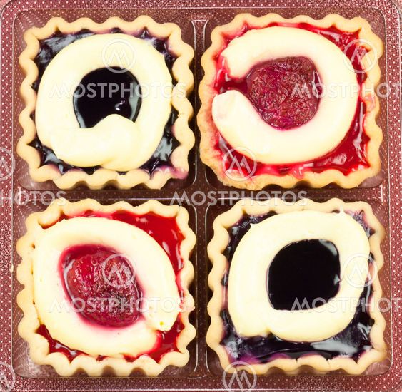 Close-up bakery cherry jam cake cup